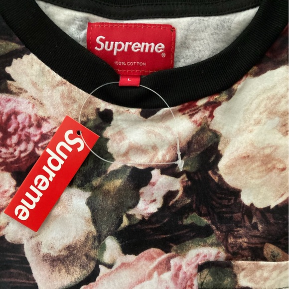 Supreme Rose Camo Pocket T Shirt, NWT size L - Picture 2 of 2